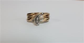 10K YELLOW GOLD DIAMOND CLUSTER RING SIZE 7.75 3.7G